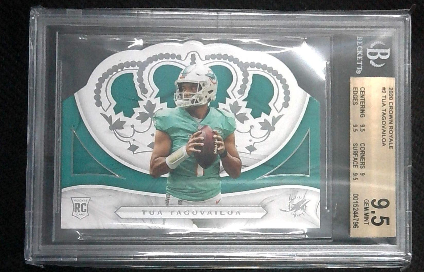 2020 Chronicles Crown Royale Tua Tagovailoa Rookie Die Cut BGS 9.5